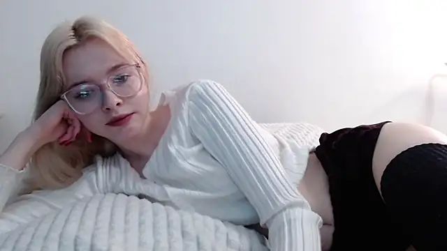 Snapshot of Sataobby chatting on January 2025 04:20:01 PM Sataobby online show from January 2025 04:20:01 PM