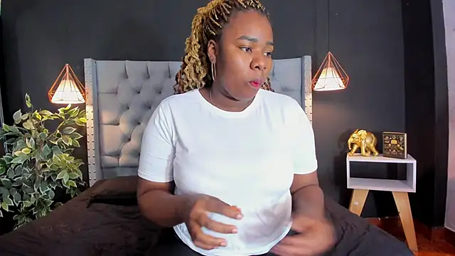 Tammy  vega  online show from January 2025 03:31:01 AM