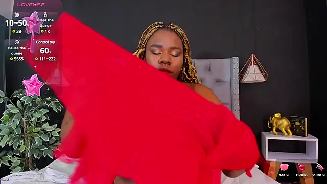 Tammy  vega  online show from February 2025 03:54:01 AM