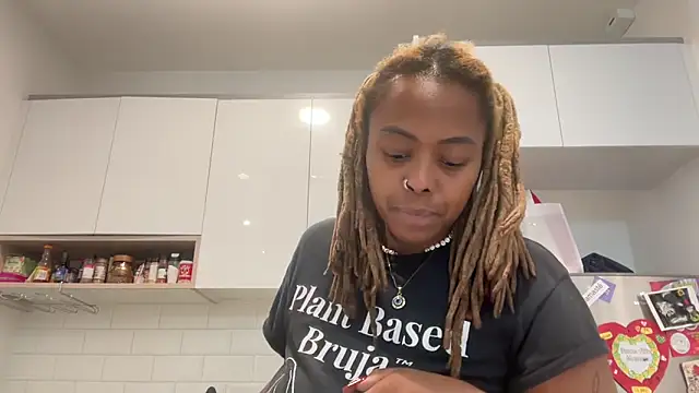 ChocolateCakeQueen online show from February 2025 12:25:02 AM