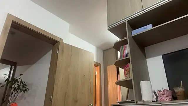 ChocolateCakeQueen online show from October 2025 11:16:01 PM