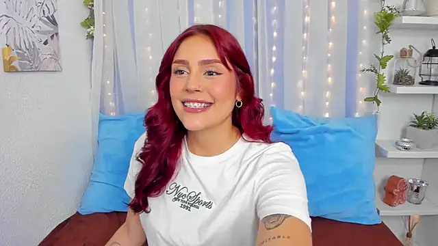 Snapshot of HazzelGray chatting on December 2024 05:36:02 PM HazzelGray online show from December 2024 05:36:02 PM