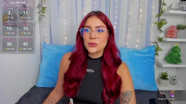 Snapshot of HazzelGray chatting on January 2025 05:23:02 PM HazzelGray online show from January 2025 05:23:02 PM