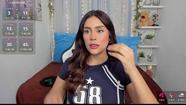 Snapshot of HazzelGray chatting on March 2025 04:18:01 PM HazzelGray online show from March 2025 04:18:01 PM