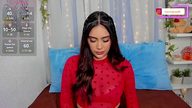 Snapshot of HazzelGray chatting on October 2025 04:19:01 PM HazzelGray online show from October 2025 04:19:01 PM