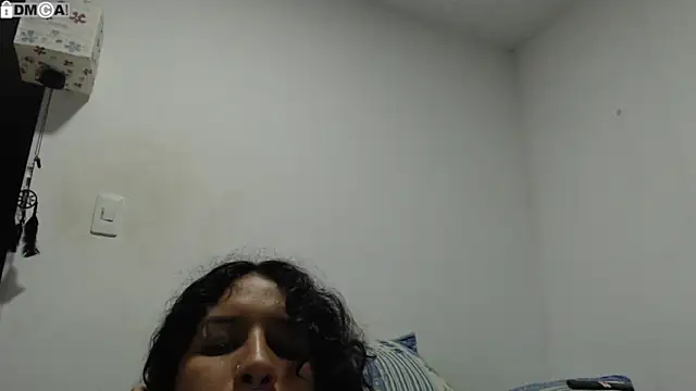 AlinaWoolf  online show from February 2026 12:07:01 AM