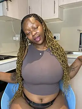 Snapshot of Jazmine-Blue chatting on April 2026 03:25:02 PM Jazmine-Blue online show from April 2026 03:25:02 PM