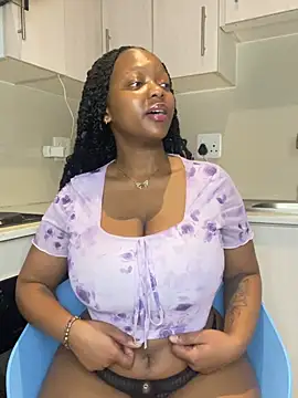 Snapshot of Jazmine-Blue chatting on June 2026 01:27:01 AM Jazmine-Blue online show from June 2026 01:27:01 AM
