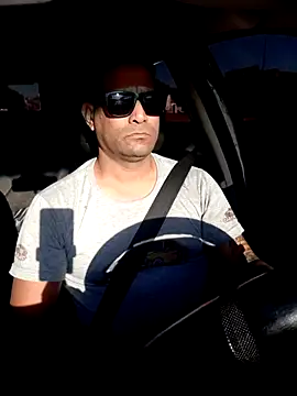 Snapshot of hecwil8 chatting on October 2025 11:06:01 AM hecwil8 online show from October 2025 11:06:01 AM