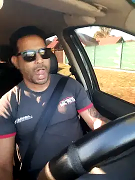 Snapshot of hecwil8 chatting on October 2025 11:19:01 AM hecwil8 online show from October 2025 11:19:01 AM