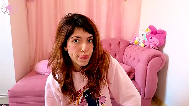 AuroraKatsy online show from October 2025 08:53:02 PM