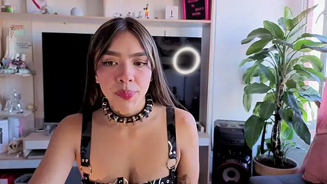 Michelle se online show from May 2026 12:44:02 PM