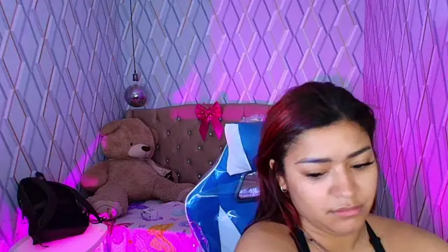 NicolleTaylor online show from January 2026 04:07:02 AM