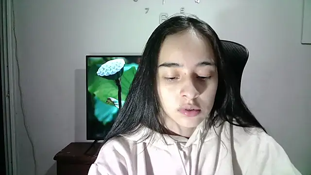 Snapshot of aineangeel chatting on February 2025 11:55:01 PM aineangeel online show from February 2025 11:55:01 PM