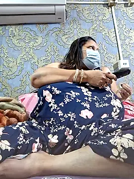 Snapshot of kunjan789 chatting on February 2025 06:11:02 PM kunjan789 online show from February 2025 06:11:02 PM