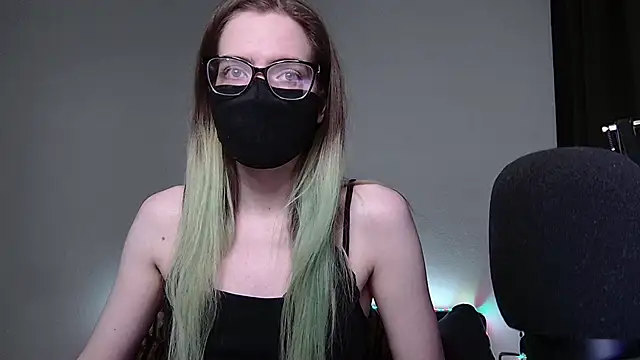 Snapshot of amber_candyfloss chatting on December 2024 02:01:02 AM amber candyfloss online show from December 2024 02:01:02 AM