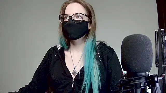 Snapshot of amber_candyfloss chatting on February 2025 02:08:02 AM amber candyfloss online show from February 2025 02:08:02 AM