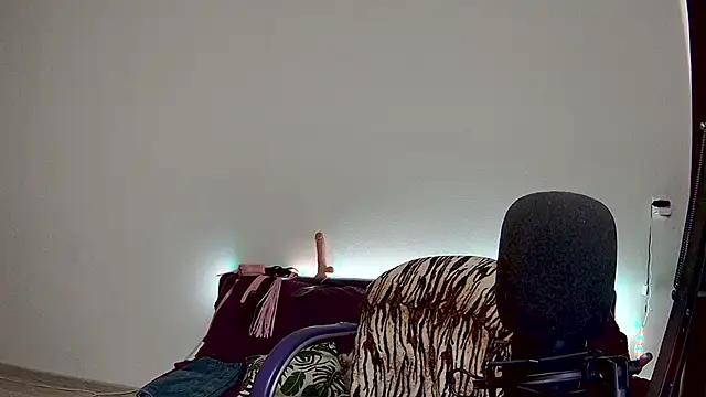 Snapshot of amber_candyfloss chatting on March 2025 09:12:02 AM amber candyfloss online show from March 2025 09:12:02 AM