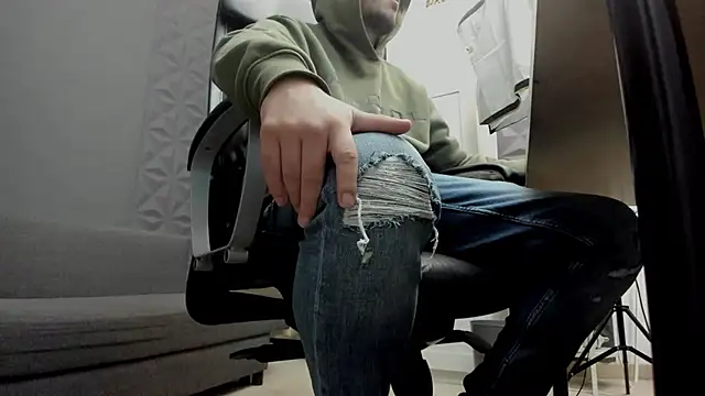 JoshKnights online show from September 2025 05:11:02 AM