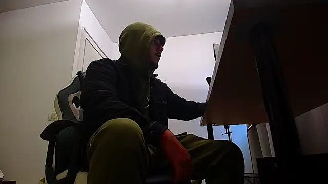 JoshKnights online show from October 2025 04:52:01 AM