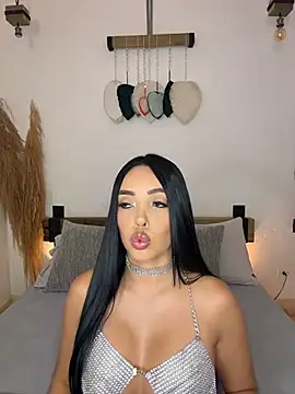 annyfosterr online show from May 2026 05:10:02 PM