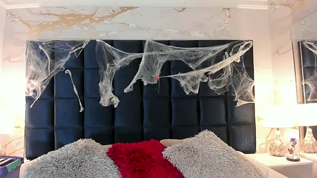 EVELIN MASON online show from October 2025 07:47:01 PM