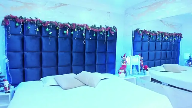 EVELIN MASON online show from December 2025 07:40:02 PM