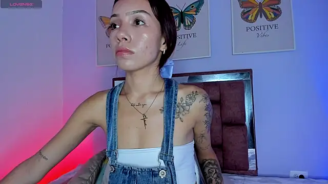 amysc online show from January 2025 09:20:01 PM