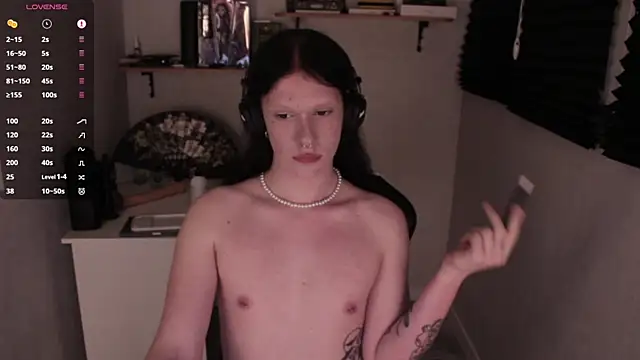 carthylovvve online show from January 2025 10:24:01 PM