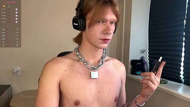 carthylovvve online show from November 2025 12:25:01 PM