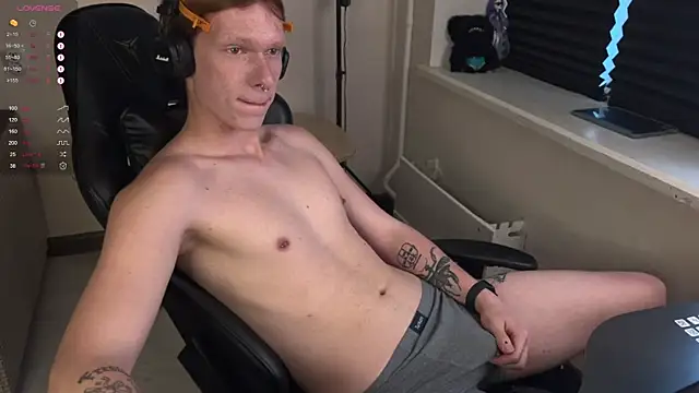 carthylovvve online show from November 2025 01:11:01 PM