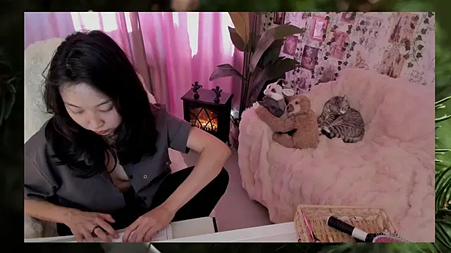 Minami 686 online show from December 2024 08:49:01 AM