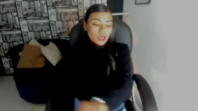 Lilithsabeth online show from February 2025 02:56:02 AM