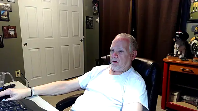 nobledad online show from February 2026 12:01:02 PM