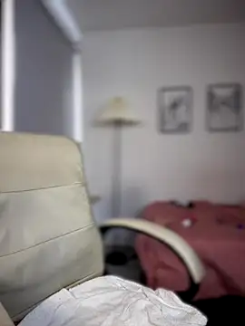 horny roomiess online show from November 2025 06:29:01 PM