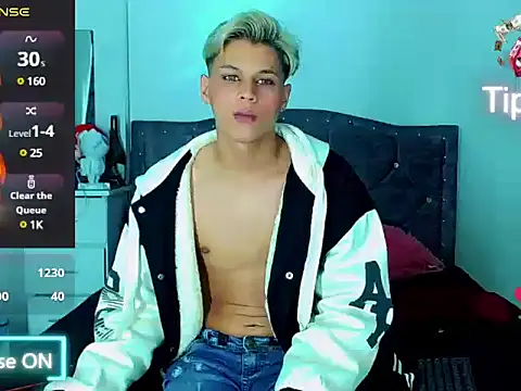 Liamscott  online show from February 2025 07:20:01 AM