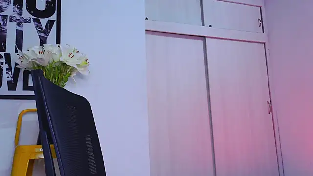 Snapshot of purple_em69 chatting on November 2025 02:21:01 AM purple em69 online show from November 2025 02:21:01 AM