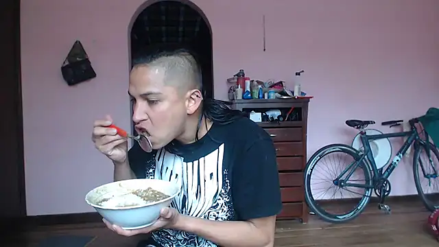 CoreAlejito online show from March 2025 03:07:02 PM