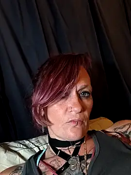 Snapshot of renegade_vyxxen chatting on March 2026 11:16:02 AM renegade vyxxen online show from March 2026 11:16:02 AM