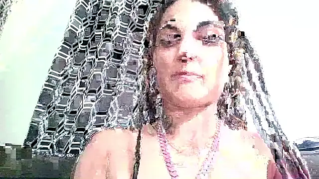Snapshot of StripKi chatting on October 2025 07:32:01 PM StripKi online show from October 2025 07:32:01 PM