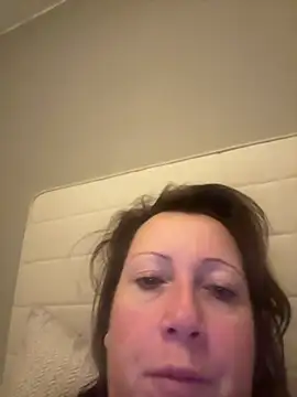 Snapshot of xsexycurvymilf chatting on December 2024 06:53:01 AM xsexycurvymilf online show from December 2024 06:53:01 AM