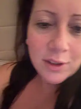 Snapshot of xsexycurvymilf chatting on February 2025 06:22:01 AM xsexycurvymilf online show from February 2025 06:22:01 AM