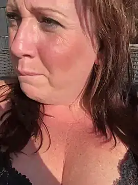 Snapshot of xsexycurvymilf chatting on March 2025 03:07:02 PM xsexycurvymilf online show from March 2025 03:07:02 PM