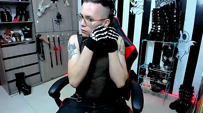 daven56 online show from January 2025 01:17:01 PM