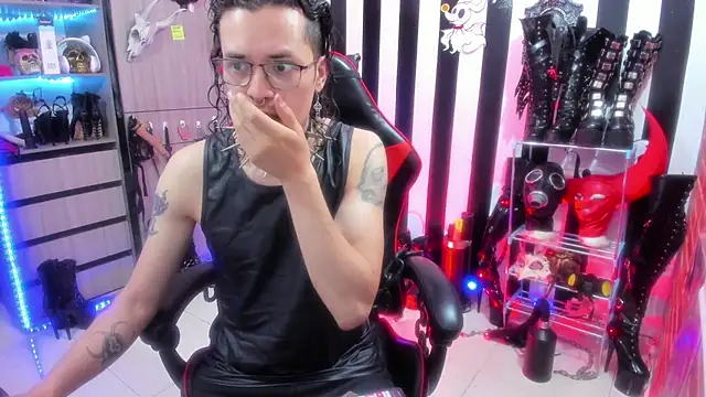 daven56 online show from October 2025 01:30:02 PM