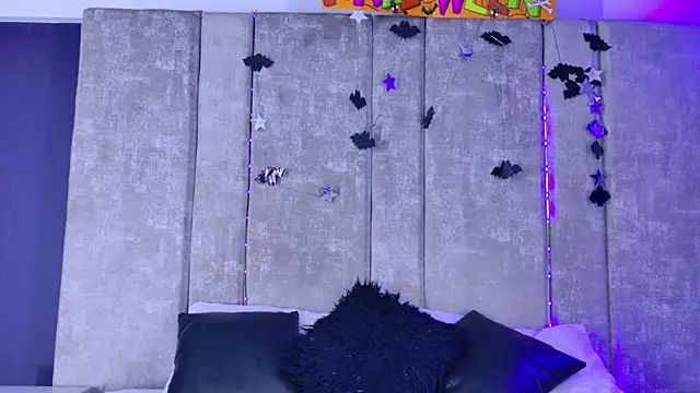 Amareto  online show from October 2025 11:12:02 AM