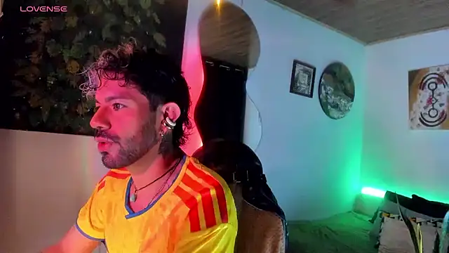 LatinMilk  online show from July 2026 11:58:01 PM