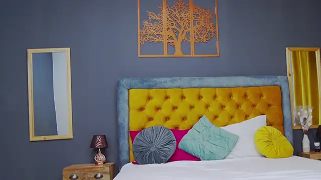 HaileyMoonn online show from January 2025 05:03:02 AM