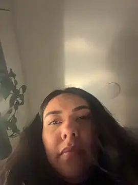 PetitLumiere online show from February 2026 05:05:01 AM