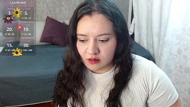 dannarossy  online show from October 2025 11:06:01 AM